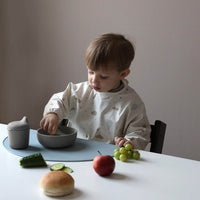 cam-cam-copenhagen-sleeved-bib-dreamland-baby-nursery-cam-924-p84-03
