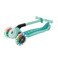 globber-junior-foldable-lights-mint-play-toy-glob-437-306-3