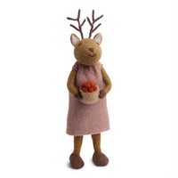 gry-sif-big-brown-girly-deer-w-berries-27cm