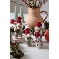gry-sif-small-white-mouse-w-dusty-red-dress-present-12cm