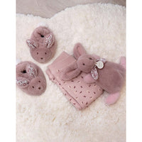 histoire-dours-lapin-doudou-coffret-chaussons-et-doudou-rose-hdo-dc4259