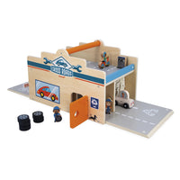 janod-wooden-garage-cross-roads