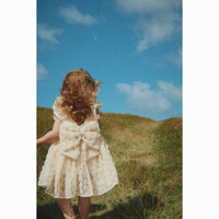konges-sl-jd-ally-dress-sandshell-clothing-wear-fashion-kong-s26ks105258-sands-2y-05