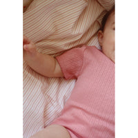 konges-sl-jd-baby-bedding-gots-stripie-petite-rose-one-size