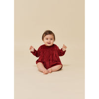 konges-sløjd-jingle-romper-dress-jolly-red-kong-w23ks6418-jr-12m