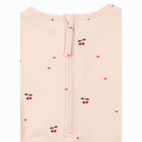 konges-slojd-merle-ls-swimsuit-grs-cherry-coeur-rose-clothing-wear-fashion-kong-s26ks105473-chcr-6m-03