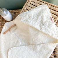 little-crevette-hooded-towel-75x75cm-petit-buis-vegetal-lcrv-vecb