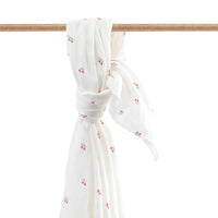 little-crevette-large-swaddle-120x120cm-cerise-lcrv-bcmax