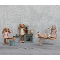 maileg-flower-pot-with-plant-miniature-mail-11530101