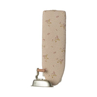 maileg-iron-and-ironing-board-miniature-off-white-mail-11511700