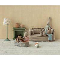 maileg-rabbit-micro-sand-rose-knitted-suit