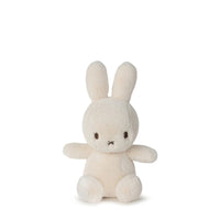 miffy-cozy-miffy-sitting-cream-in-giftbox-23cm-9-miff-24182470