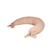 nobodinoz-wabi-sabi-maternity-pillow-powder-pink-nobo-4932761