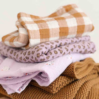 rose-in-april-swaddle-bianca-teddy-blush-lilas-110x110cm-ria-art000001467