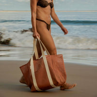 sunnylife-mesh-beach-bag-tierra-clay-clothing-wear-fashion-accessories-sunl-s61mbbod-05