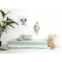 nobodinoz-cushion-circus-03