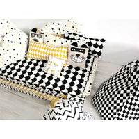 nobodinoz-mattress-zigzag-black-03