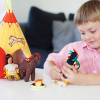 Oskar and Ellen Soft Teepee with Indians