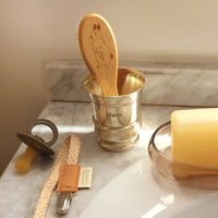 barnabe-aime-le-café-hair-brush-lapin-barn-brosse-lapin- (3)