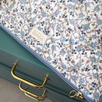 barnabé-aime-le-café-toilet-bag-prune- (4)