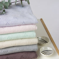 blabla-kids-little-triangle-blanket-petal- (3)