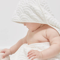 cam-cam-copenhagen-baby-hooded-towel-off-white- (3)