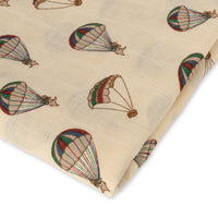 konges-slojd-big-muslin-swaddle-gots-120x120-leviter-extraordinaire-kong-ss23ks4756-cm