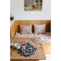 louise-misha-table-napkin-carlotta-charcoal-tpical-loon-mish-w22t0424-khaki-os- (14)