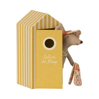 maileg-beach-mice-big-sister-in-cabin-de-plage- (2)