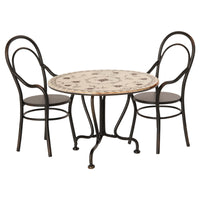 maileg-dining-table-set-with-2-chairs- (1)