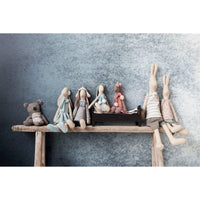 maileg-mini-rabbit-girl-04