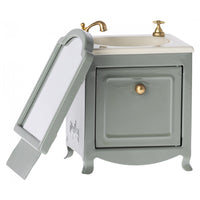 maileg-sink-dresser-w-mirror-mouse-dark-mint-mail-11211701- (3)