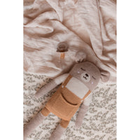 main-sauvage-knit-toy-big-teddy-mustard-overalls-main-stbtemust- (1)