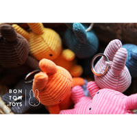 miffy-keychain-corduroy-orange-10cm-miff-24205023- (2)