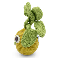 myum-alain-the-golden-turnip-rattle- (3)