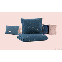 nobodinoz-cushion-laurel-small-gold-stella-night-blue- (2)