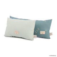 nobodinoz-laurel-cushion-white-bubble-aqua- (2)