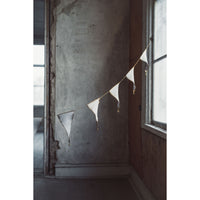 numero-74-bunting-garland-white- (3)