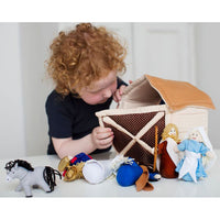 oskar-and-ellen-nativity-set- (2)