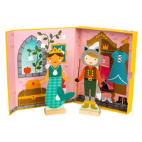 petit-collage-magnetic-dress-up-fairy-tales- (3)