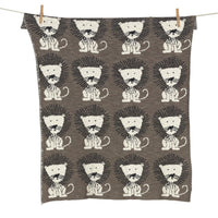 quax-knitted-blanket-lion- (1)