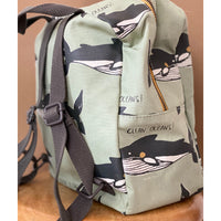 studioloco-waterproof-cotton-canvas-backpack-whale-stul-backpack-whale- (2)