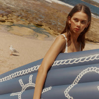 sunnylife-lie-on-float-i-love-sun-sunl-s2lliesl- (3)