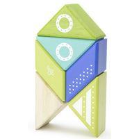 tegu-travel-pal-spaceship-magnetic-wooden-blocks- (1)