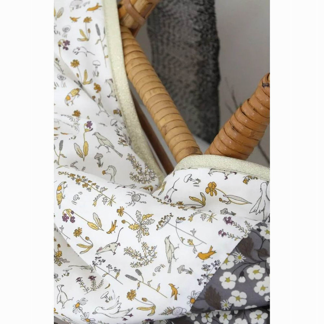 barnabe-aime-le-caf-baby-blanket-victor-73-x-90-cm-baby-nursery-barn-bblanket-victor-04
