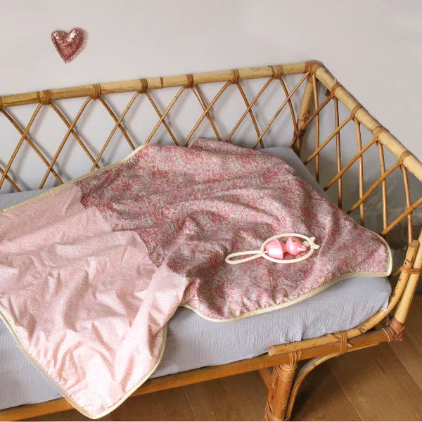 barnabe-aime-le-café-baby-blanket-alba-73x90cm-barn-bblanket-alba