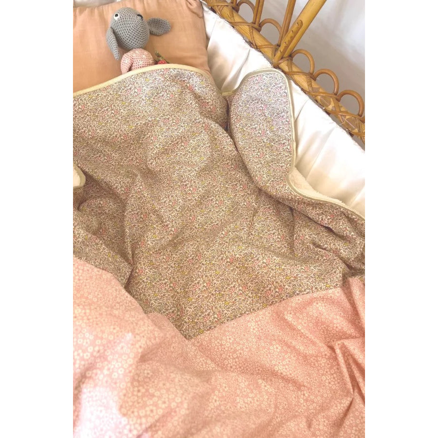 Barnabe aime le café Baby Blanket Juliette 2025 73x90cm