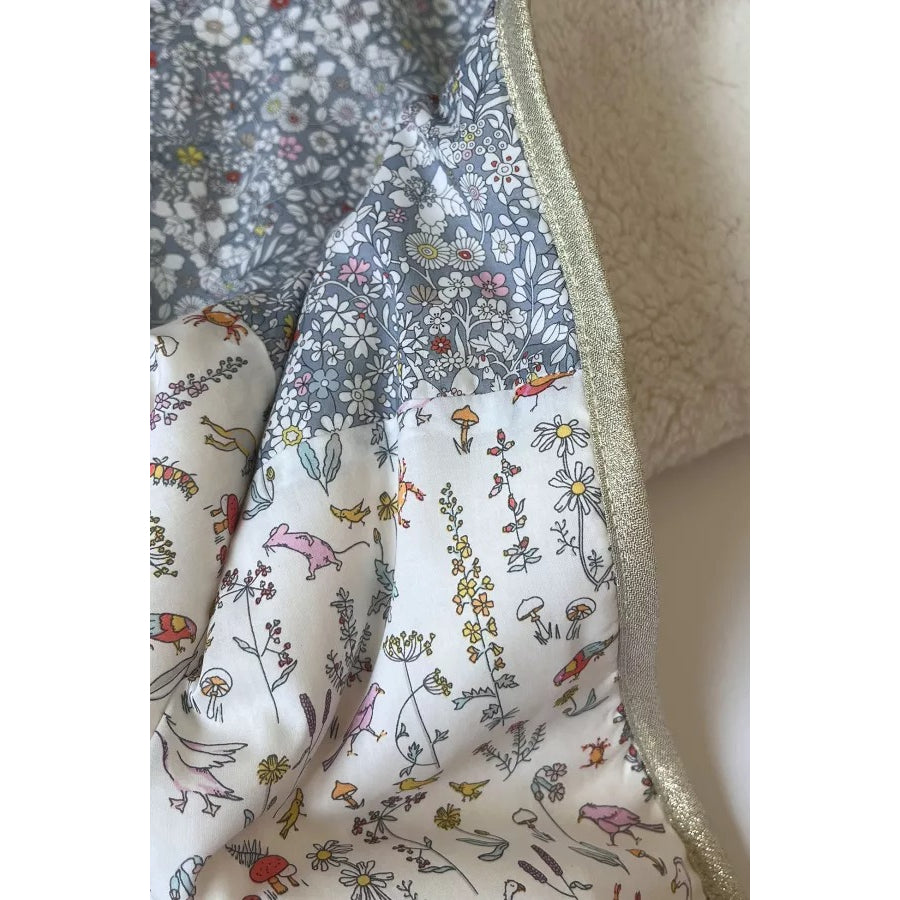 barnabe-aime-le-café-baby-blanket-katie-2025-73x90cm-barn-bblanket-katie2025