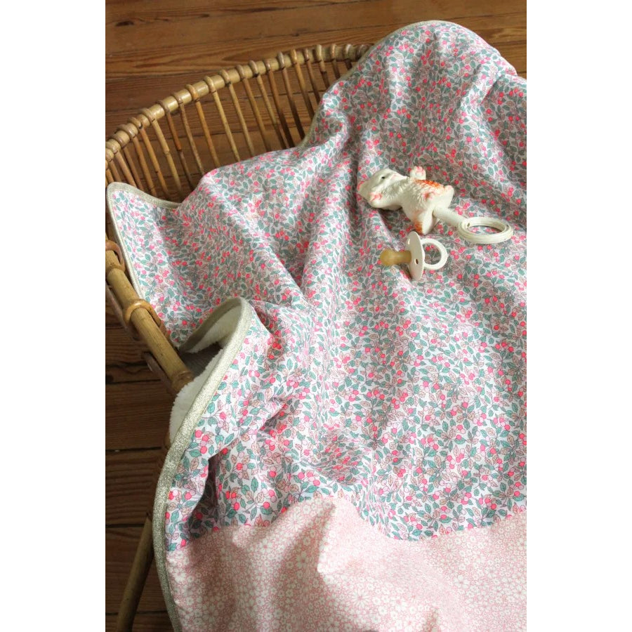 barnabe-aime-le-café-baby-blanket-nina-73x90cm-barn-bblanket-nina