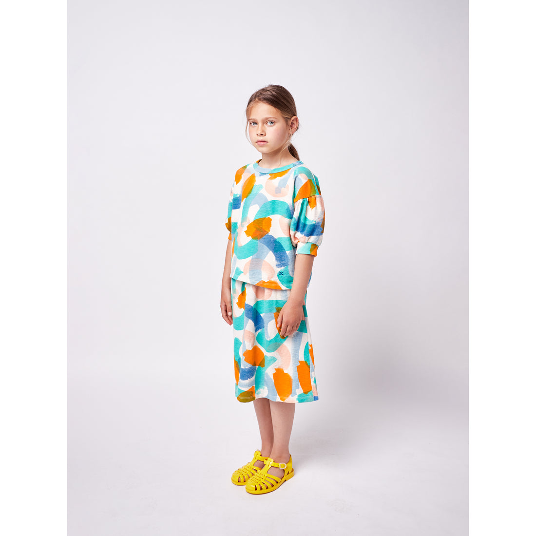bobo-choses-brushstrokes-all-over-short-sleeve-t-shirt-bobo-s22-122ac018-6-7y